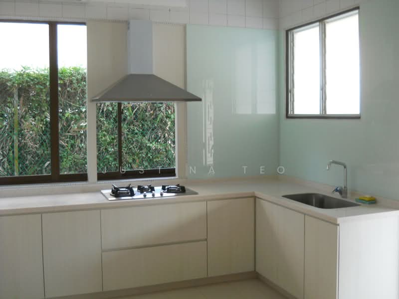 Upper Neram Road, Upper Neram Road, 5 Bedrooms, 2,400 sqft, Semi-Detached House For Rent, by Justina Teo, 15497053 - Kitchen - PropertyGuru.com.sg