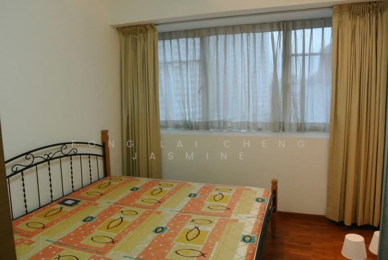 The Jade, 9 Bukit Batok Central Link, 2 Bedrooms, 1,011 sqft, Condominium For Rent, by Fong Lai Cheng Jasmine, 15532232 - Master bedroom - PropertyGuru.com.sg