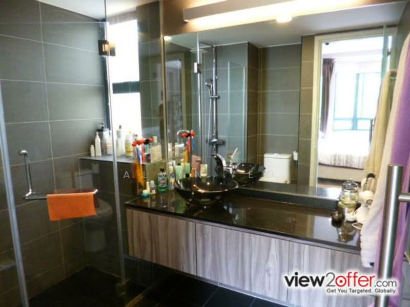 Westcove Condo, 10 West Coast Crescent, 3 Bedrooms, 1,249 sqft, Condominium For Rent, by Alvin Yeo, 15562053 - Attached Bath - PropertyGuru.com.sg