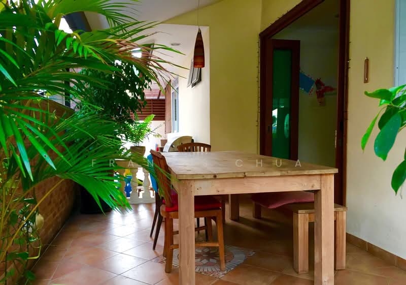 Telok kurau Lor M, Telok Kurau Lor M, 6 Bedrooms, 3,800 sqft, Corner Terrace For Rent, by Francis C, 15606807 - PropertyGuru.com.sg