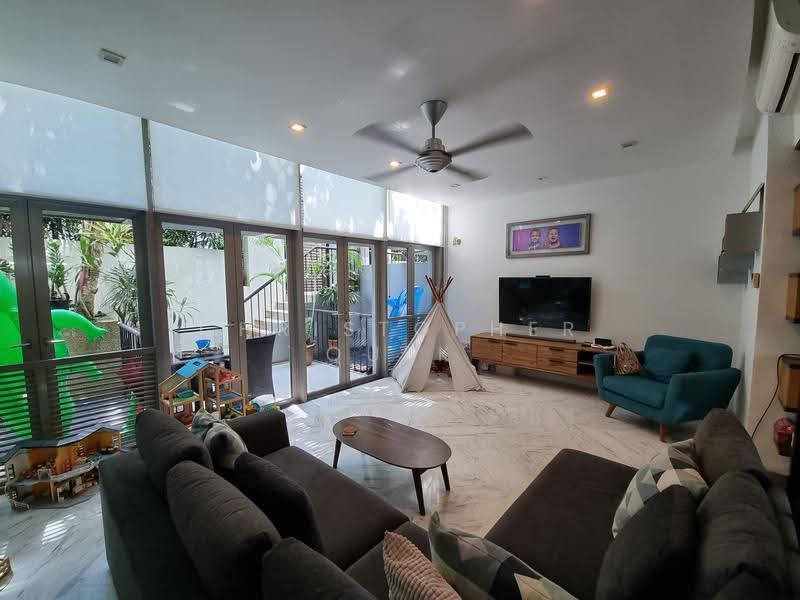The Teneriffe, 268 Laurel Wood Avenue, Tanglin / Holland / Bukit Timah, 5 Bedrooms, 3,174 sqft, Cluster House For Rent, by Christopher Quek, 15662826 - PropertyGuru.com.sg