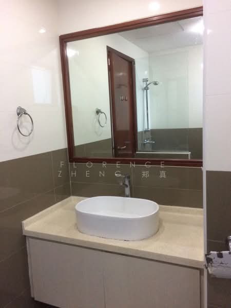 Parc Oasis, 49 Jurong East Avenue 1, 3 Bedrooms, 1,227 sqft, Condominium For Rent, by Florence Zheng Zhen, 15722800 - PropertyGuru.com.sg