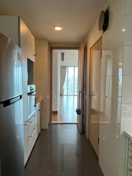Cairnhill Crest, 2 Cairnhill Circle, 2 Bedrooms, 1,206 sqft, Condominium For Rent, by Shirley Ang, 1580737 - PropertyGuru.com.sg