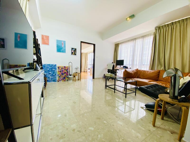 For Rent - UE Square