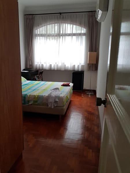 Tanglin Park, 1 Ridley Park, Tanglin / Holland / Bukit Timah, 2 Bedrooms, 1,023 sqft, Condominium For Sale, by Yvonne Lee, 15823520 - Bedroom - PropertyGuru.com.sg