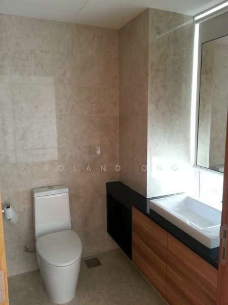 Waterfront Key, 776 Bedok Reservoir Road, 2 Bedrooms, 904 sqft, Condominium For Rent, by Roland Ong, 15906054 - PropertyGuru.com.sg