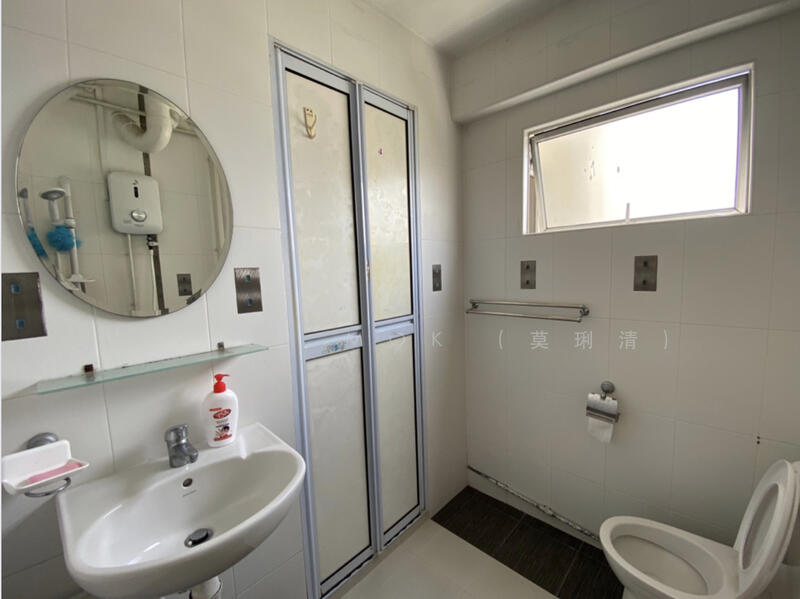 For Rent - 275 Bangkit Road