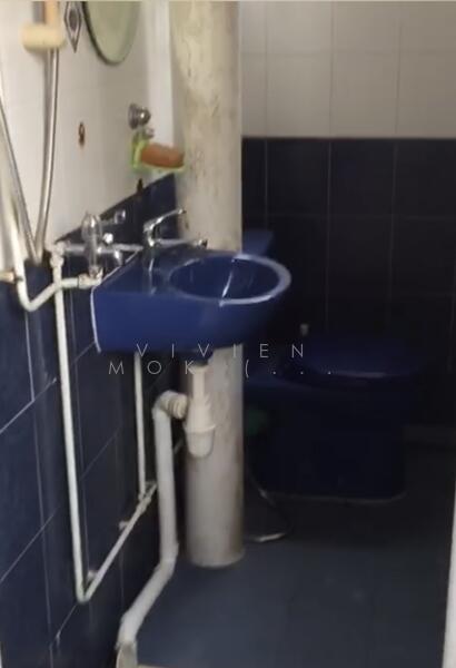 For Rent - 275 Bangkit Road