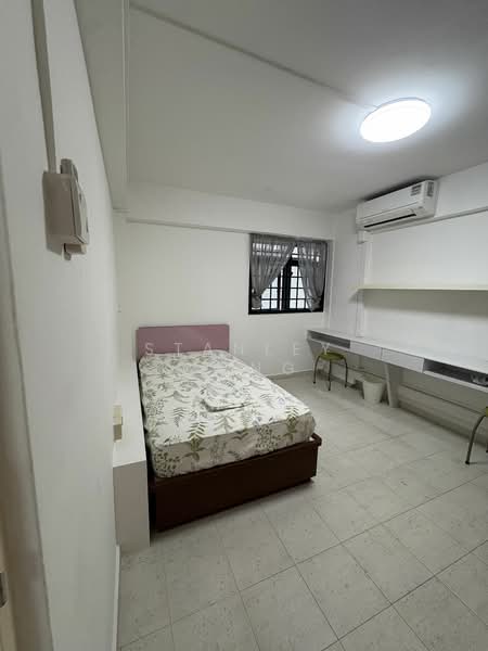 For Rent - 21 Ghim Moh Road