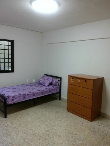 608 Ang Mo Kio Avenue 5, 608 Ang Mo Kio Avenue 5, 2 Bedrooms, 871 sqft, HDB Flat For Rent, by Teo Alice, 16049163 - PropertyGuru.com.sg