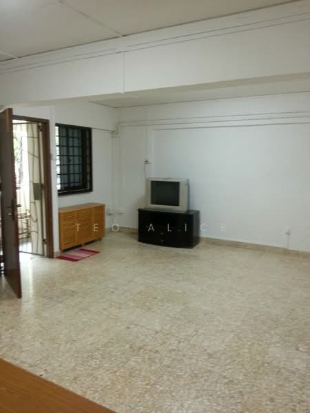 608 Ang Mo Kio Avenue 5, 608 Ang Mo Kio Avenue 5, 2 Bedrooms, 871 sqft, HDB Flat For Rent, by Teo Alice, 16049163 - PropertyGuru.com.sg