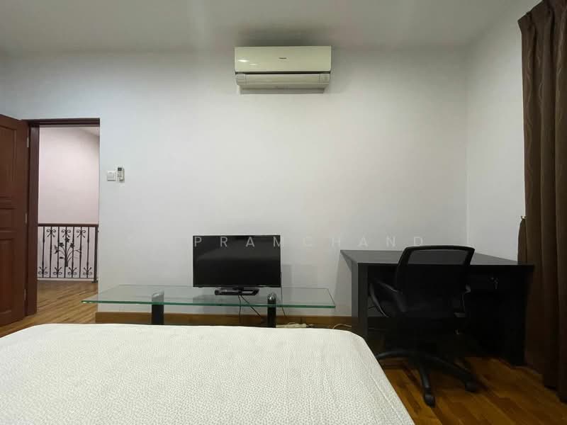 Sennett Estate, 116 Siang Kuang Avenue, Bedok / Upper East Coast, Room Rental, 1,500 sqft, Semi-Detached House For Rent, by S. Pramchand, 16171439 - PropertyGuru.com.sg