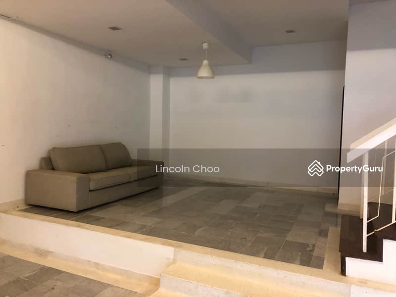 Pasir Ris Terrace, Pasir Ris Terrace, 5 Bedrooms, 3,500 sqft, Corner Terrace For Rent, by Lincoln Choo, 16174501 - PropertyGuru.com.sg