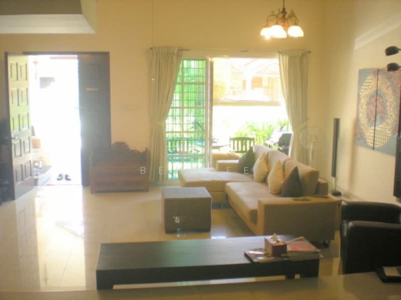 countryside place terrace house, Countryside Place, 3 Bedrooms, 2,500 sqft, Terraced House For Rent, by Ben Lee, 16291647 - high ceiling living hall - PropertyGuru.com.sg