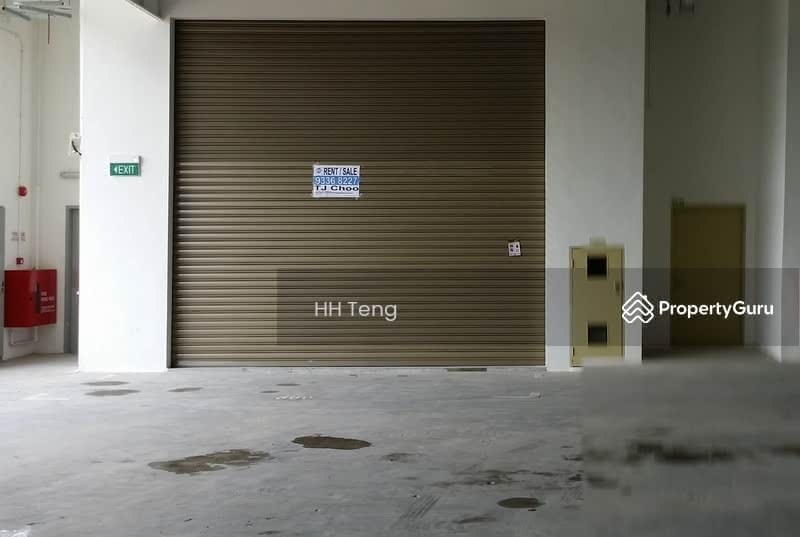North Spring Bizhub, 11 Yishun industrial Street 1, 1,539 sqft, Factory / Workshop (B2) For Rent, by HH Teng, 16321180 - Front view of unit with front carpark - CommercialGuru.com.sg