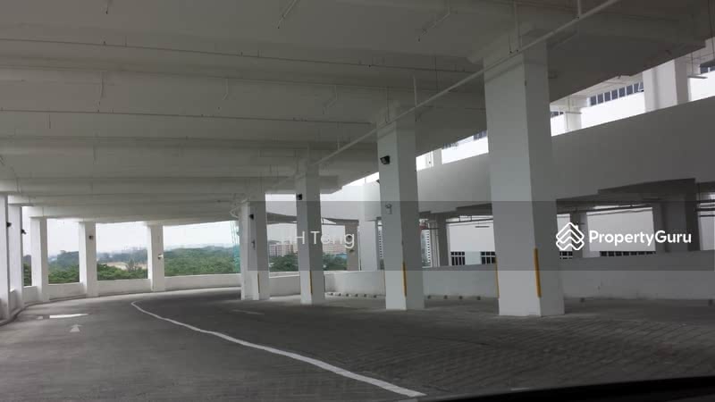 North Spring Bizhub, 11 Yishun industrial Street 1, 1,539 sqft, Factory / Workshop (B2) For Rent, by HH Teng, 16321180 - Wide ramp up with 40 ft container access - CommercialGuru.com.sg