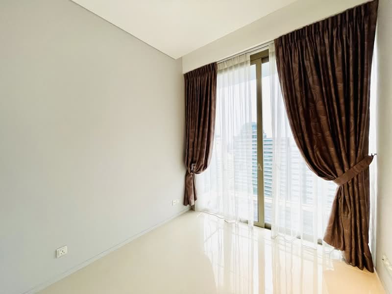 Scotts Square, 6 Scotts Road, 2 Bedrooms, 947 sqft, Apartment For Rent, by Daphne Lean, 16342412 - PropertyGuru.com.sg