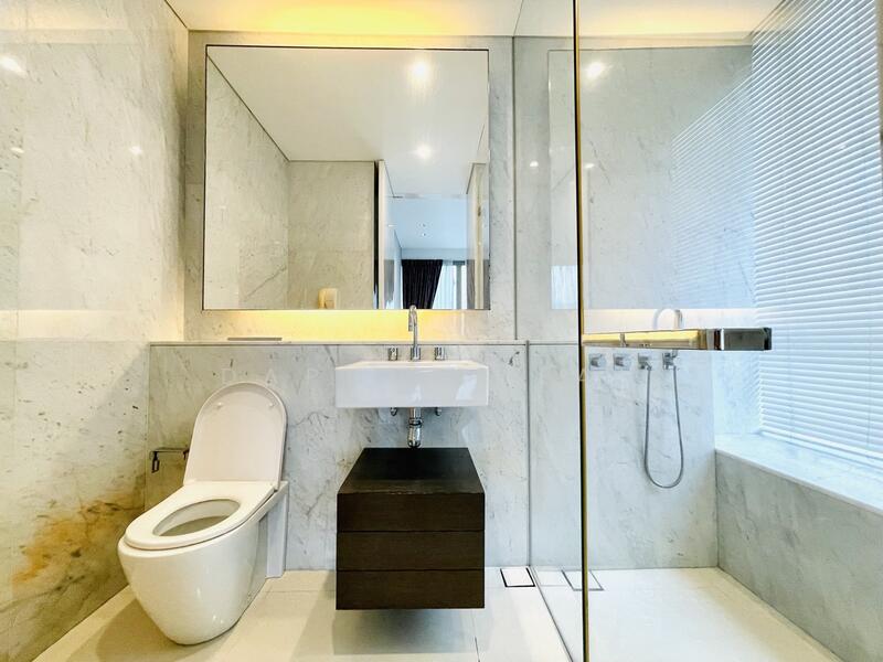 Scotts Square, 6 Scotts Road, 2 Bedrooms, 947 sqft, Apartment For Rent, by Daphne Lean, 16342412 - PropertyGuru.com.sg