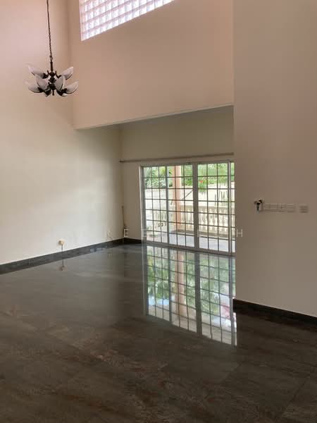 For Rent - 14C Seraya Lane