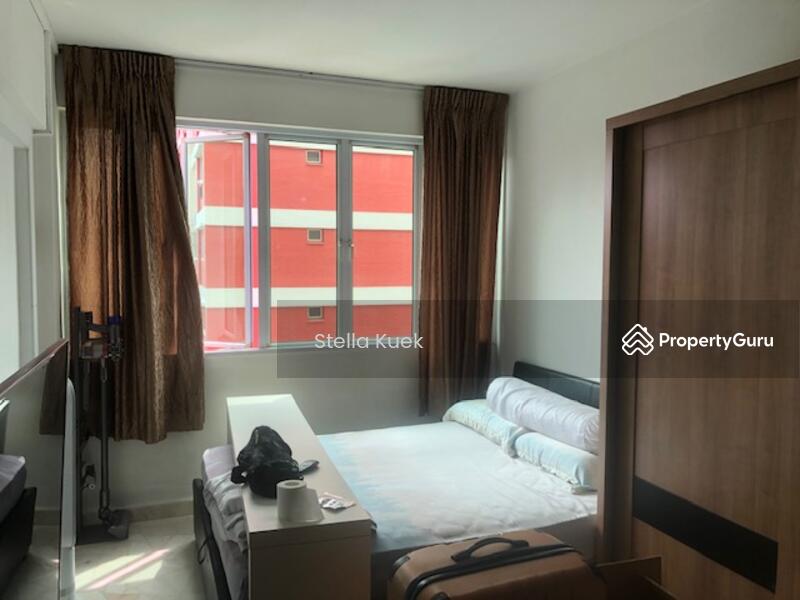 No Longer Available Beauty World Mrt Common Room 17 Toh Yi Drive Room Rental 200 Sqft Hdb Flats For Rent By Stella Kuek S 900 Mo 16434400
