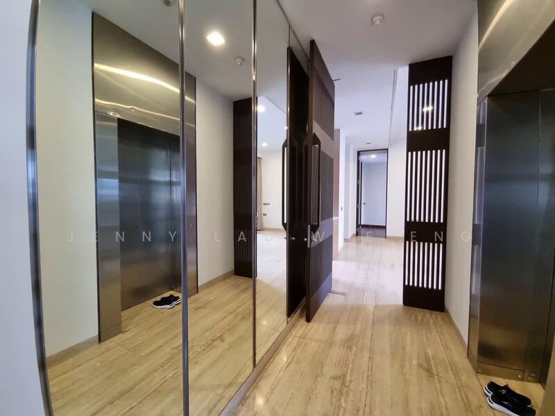 Goodwood Residence, 261 Bukit Timah Road, 2 Bedrooms, 1,119 sqft, Condominium For Rent, by Jenny Lau Wee Eng, 16461820 - Lift lobby - PropertyGuru.com.sg