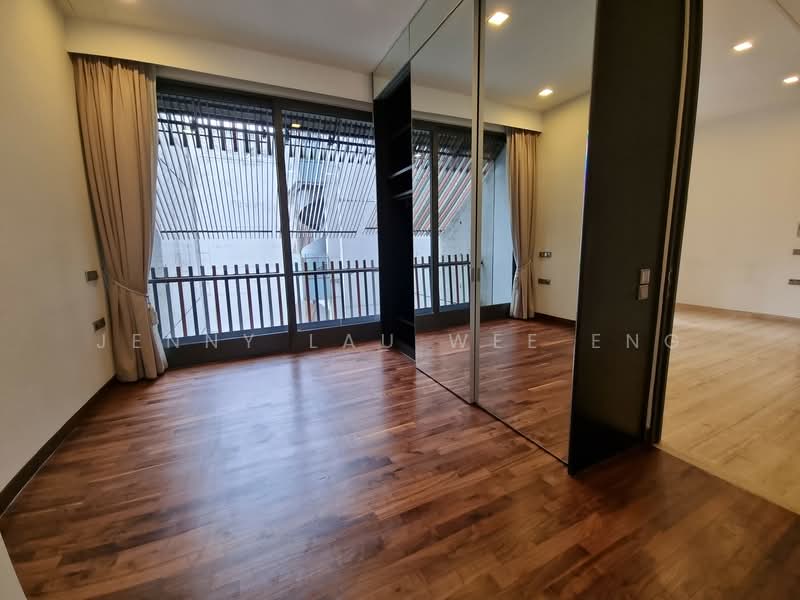 Goodwood Residence, 261 Bukit Timah Road, 2 Bedrooms, 1,119 sqft, Condominium For Rent, by Jenny Lau Wee Eng, 16461820 - Master bedroom - PropertyGuru.com.sg