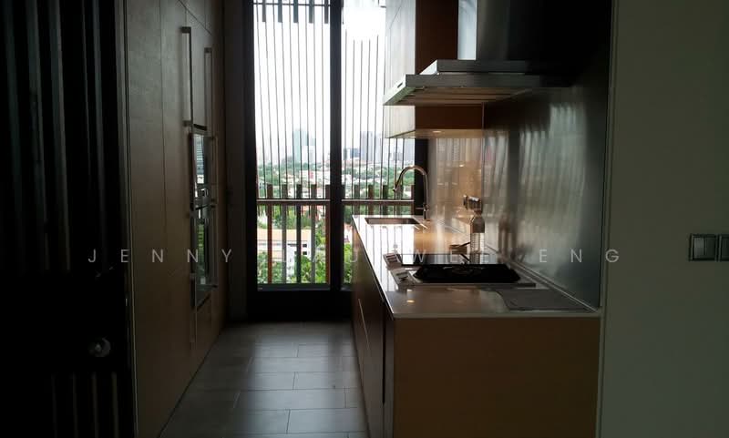 Goodwood Residence, 261 Bukit Timah Road, 2 Bedrooms, 1,119 sqft, Condominium For Rent, by Jenny Lau Wee Eng, 16461820 - Kitchen - PropertyGuru.com.sg