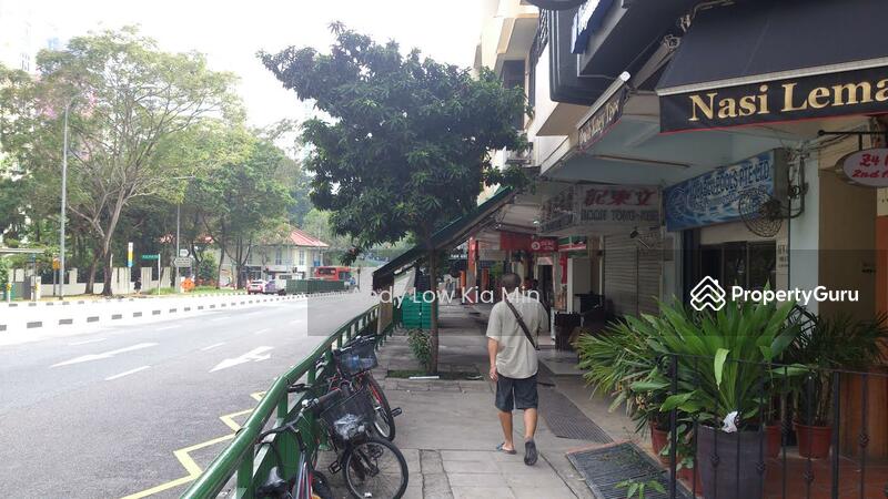 River Valley Rd Eateries