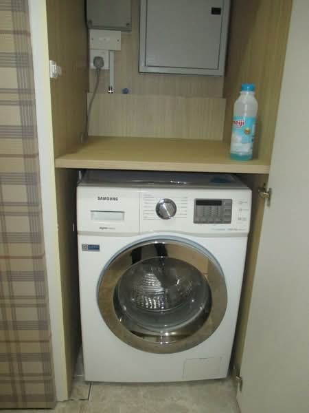 The Laurels @ Cairnhill Road, 38 Cairnhill Road, 1 Bedroom, 549 sqft, Condominium For Rent, by Cindy Cheng, 16504001 - 2 in 1 - Washer/Dryer - PropertyGuru.com.sg