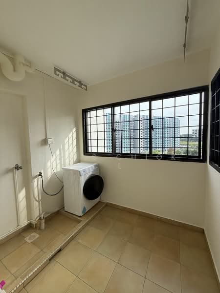 For Rent - 303 Canberra Road