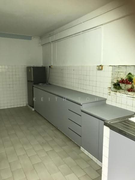 136 Bukit Batok West Avenue 6, 136 Bukit Batok West Avenue 6, Dairy Farm / Bukit Panjang / Choa Chu Kang, 2 Bedrooms, 882 sqft, HDB Flat For Rent, by Keith Toh, 16678444 - Kitchen - PropertyGuru.com.sg