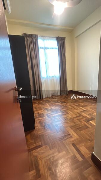 Parc Oasis, 41 Jurong East Avenue 1, 3 Bedrooms, 1,227 sqft, Condominium For Rent, by Jessie Lye, 16697205 - PropertyGuru.com.sg