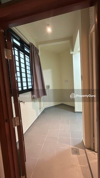 Parc Oasis, 41 Jurong East Avenue 1, 3 Bedrooms, 1,227 sqft, Condominium For Rent, by Jessie Lye, 16697205 - PropertyGuru.com.sg