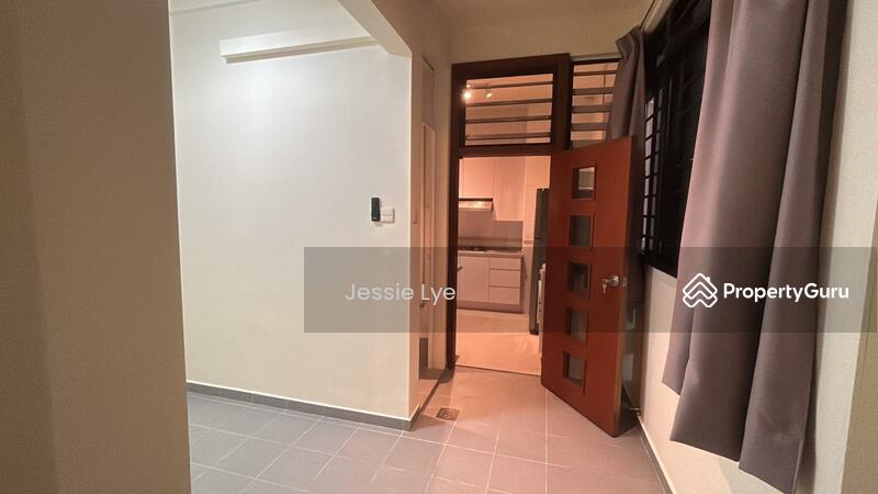 Parc Oasis, 41 Jurong East Avenue 1, 3 Bedrooms, 1,227 sqft, Condominium For Rent, by Jessie Lye, 16697205 - PropertyGuru.com.sg