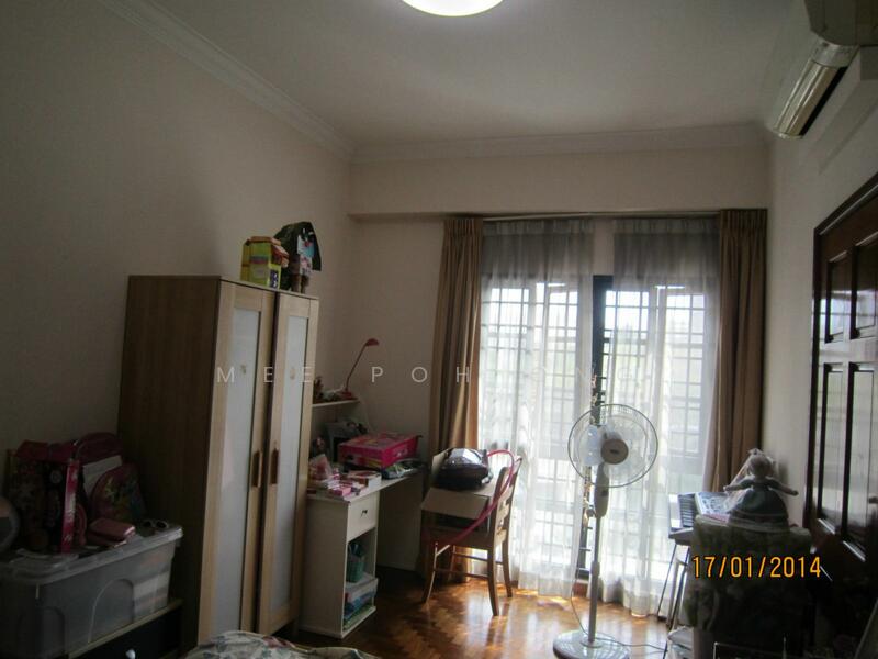 Bedroom #1 with ensuit bathroom