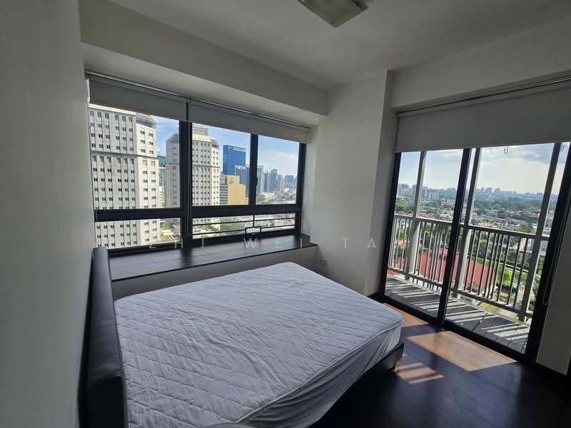 For Rent - Domus