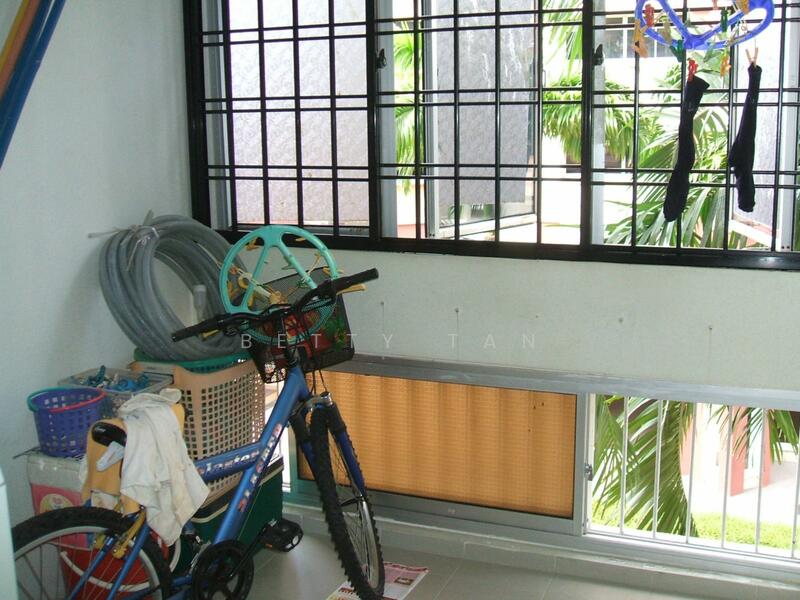 For Rent - 718 Pasir Ris Street 72