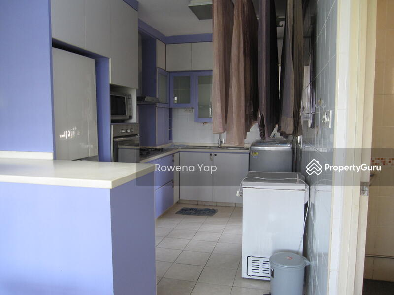Kitchen with glass sliding door