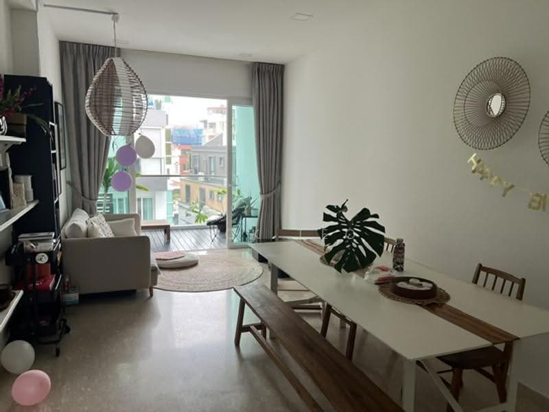 Espira Spring, 51 Lorong G Telok Kurau, East Coast / Marine Parade, 3 Bedrooms, 1,206 sqft, Apartment For Rent, by Jack Teo, 16882636 - Living Room - PropertyGuru.com.sg