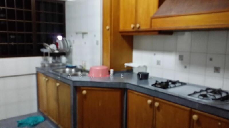 For Rent - 18 Saint George's Road