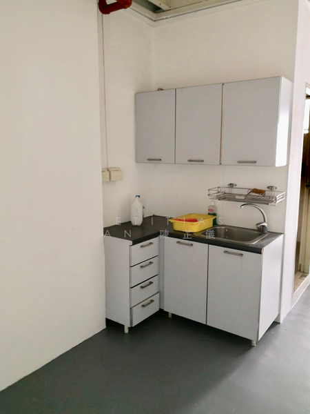 Enterprise Centre, 20 Bukit Batok Crescent, 4,068 sqft, Light Industrial (B1) For Rent, by Chloe Tan, 17004575 - CommercialGuru.com.sg