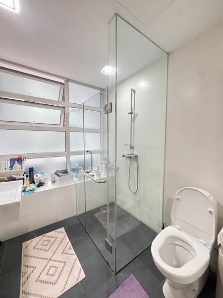 Urban Edge @ Holland V, 2 Ford Avenue, 3 Bedrooms, 1,227 sqft, Apartment For Rent, by Rachel Teo, 17069170 - PropertyGuru.com.sg