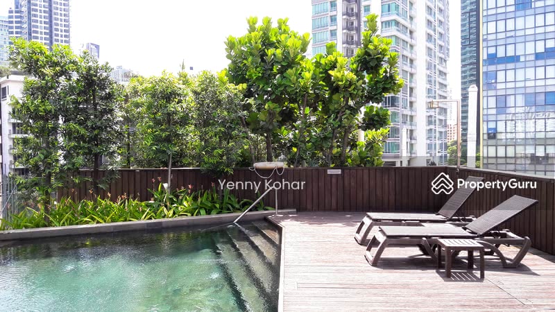 Rooftop Pool and BBQ