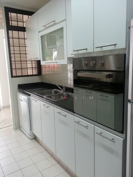 Tanglin Park, 3B Ridley Park, 3 Bedrooms, 1,689 sqft, Condominium For Rent, by Lena Lim, 17106973 - PropertyGuru.com.sg