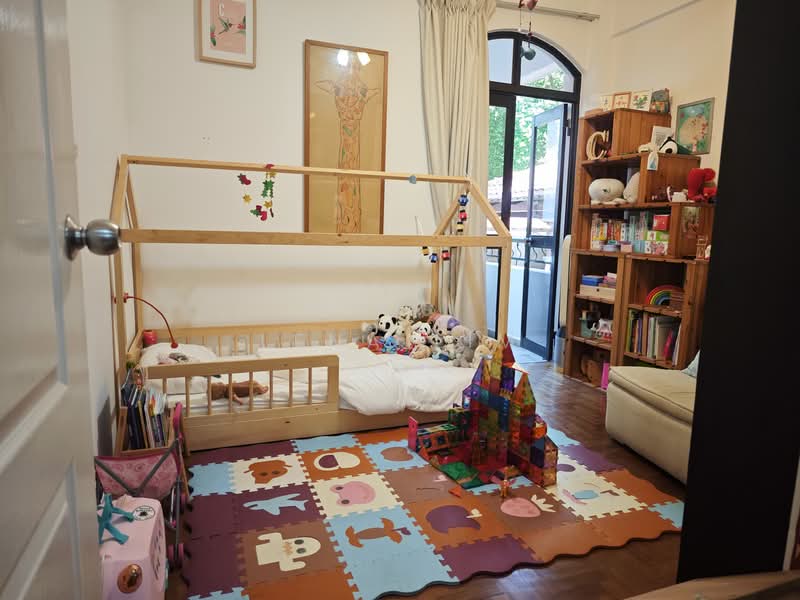 Tanglin Park, 3B Ridley Park, 3 Bedrooms, 1,689 sqft, Condominium For Rent, by Lena Lim, 17106973 - PropertyGuru.com.sg
