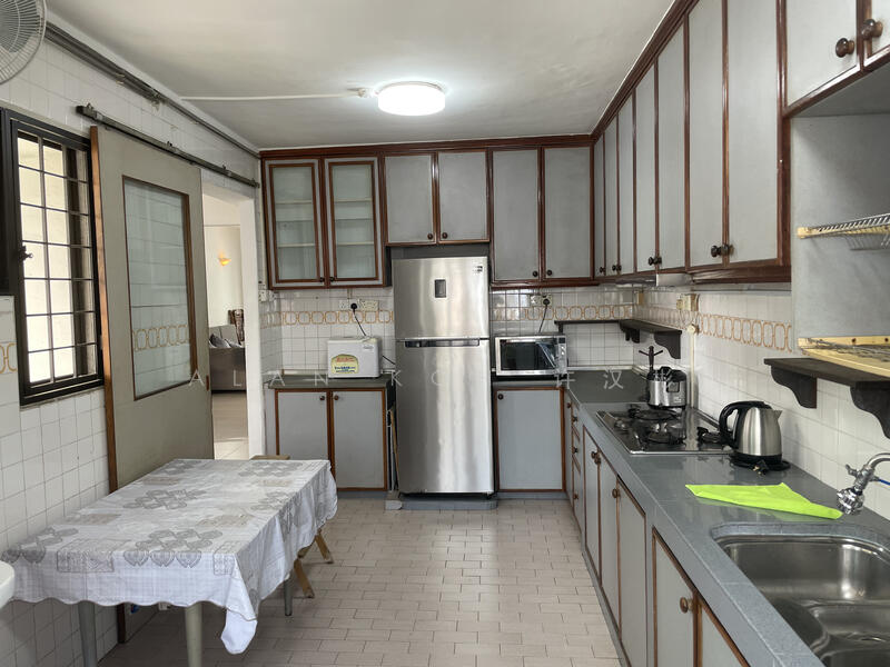 140 Lorong Ah Soo, 140 Lorong Ah Soo, 3 Bedrooms, 1,410 sqft, HDB Flat For Rent, by Alan Koh 许汉彬, 17189574 - PropertyGuru.com.sg