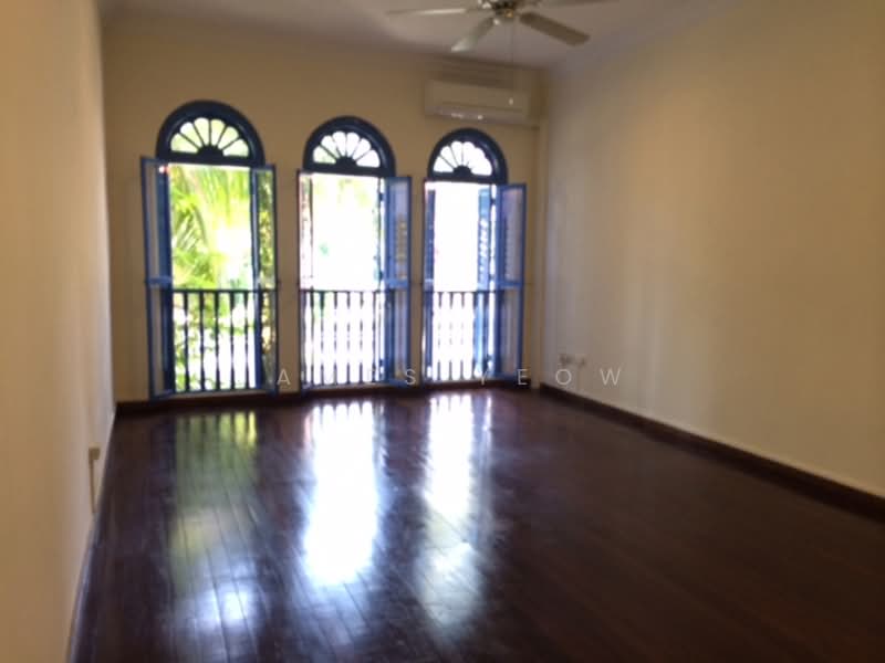 Killiney road, 99 Killiney, 3 Bedrooms, 2,000 sqft, Conservation House For Rent, by James Yeow, 17207657 - Masterbedroom - PropertyGuru.com.sg