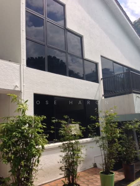 Off Bukit Timah, , 6 Bedrooms, 6,000 sqft, Bungalow House For Rent, by Rose Haron, 17210045 - exterior of house - PropertyGuru.com.sg