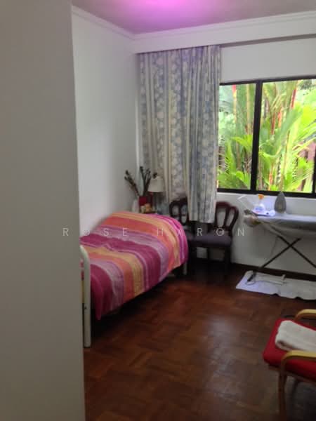 Off Bukit Timah, , 6 Bedrooms, 6,000 sqft, Bungalow House For Rent, by Rose Haron, 17210045 - big maid's room with ensuite toilet - PropertyGuru.com.sg
