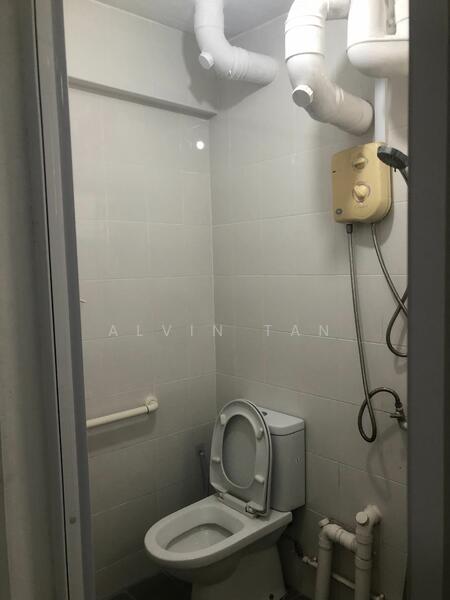 For Rent - Serangoon avenue 4